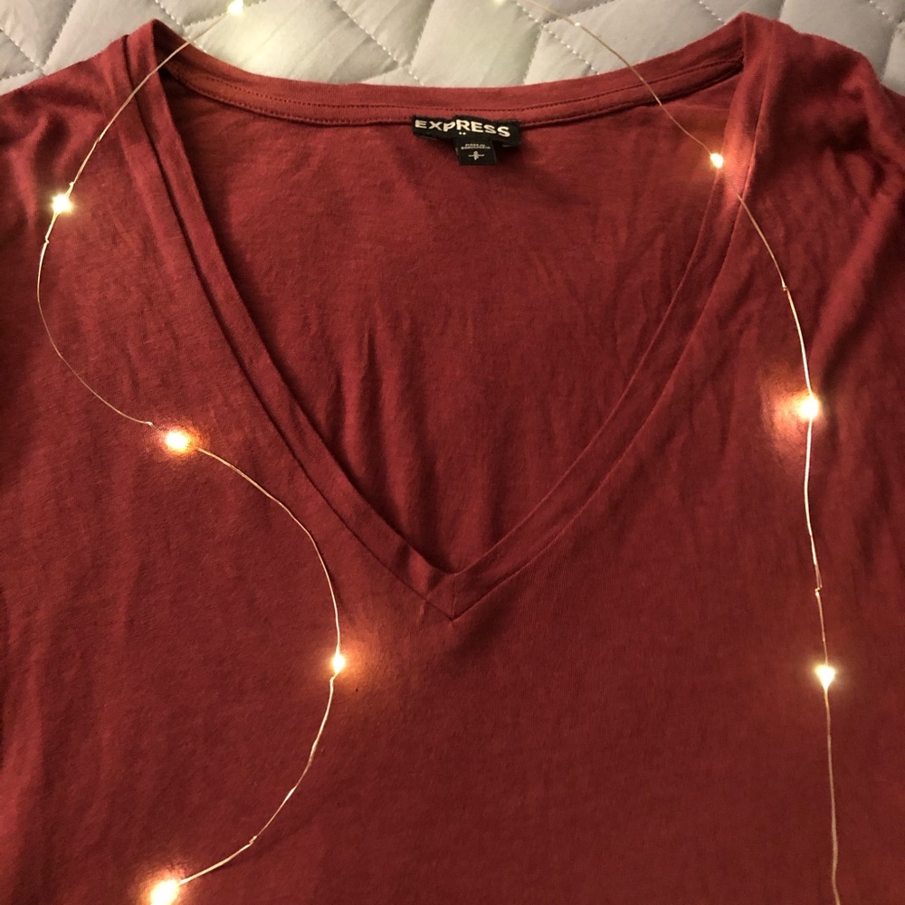 Express London Tee in Mauve